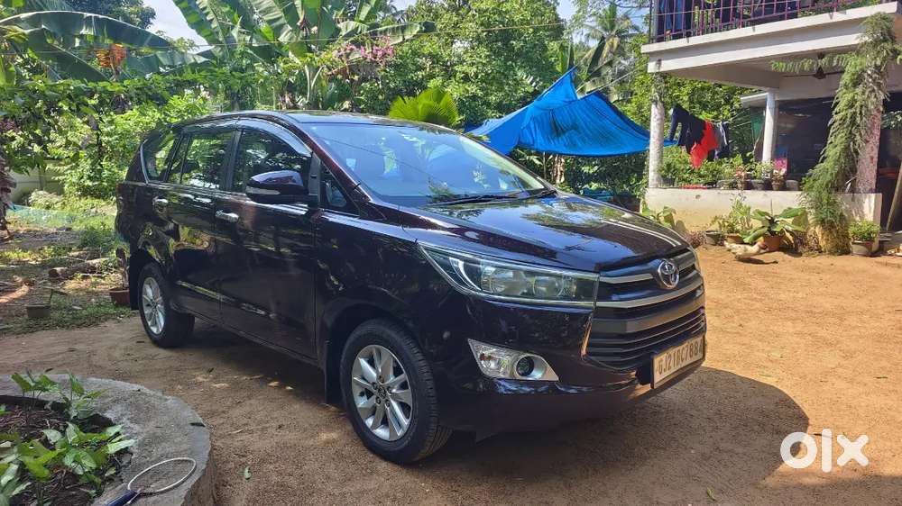 Automatic Innova Crysta