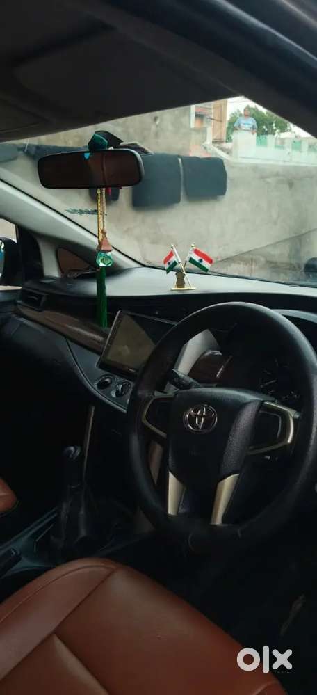 Toyota Innova Crysta 2017