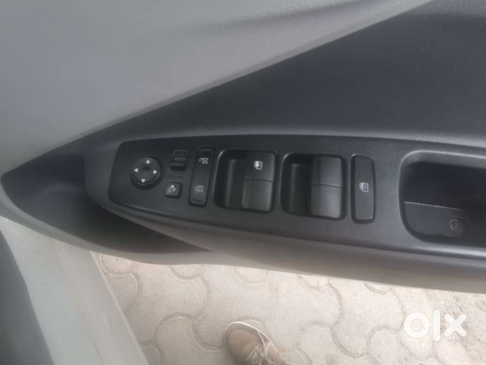 Hyundai Grand I10 Nios Sportz 1.2 Kappa Cng, 2022, Cng & Hybrids