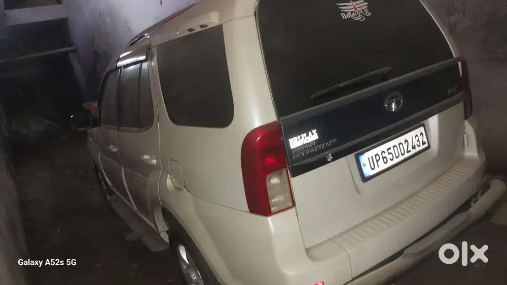Tata Safari Storme 2018 Variant