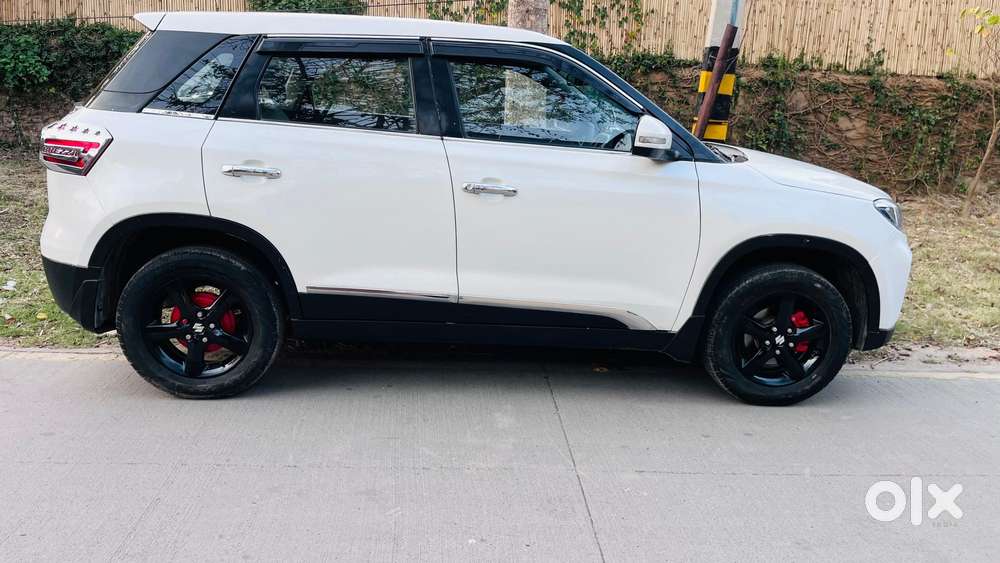 Maruti Suzuki Vitara Brezza 1.5 Lxi, 2021, Cng & Hybrids