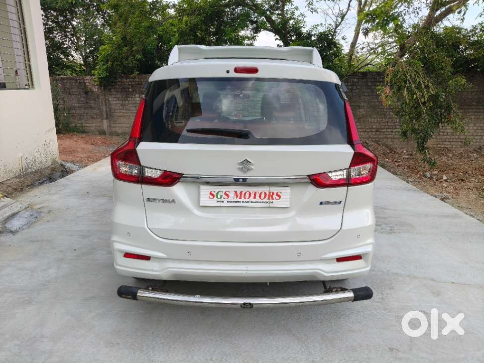 Maruti Suzuki Ertiga Zxi Plus Shvs, 2022, Petrol