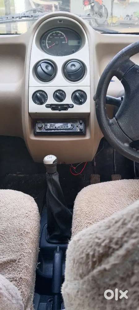 Tata Nano Lx 2012