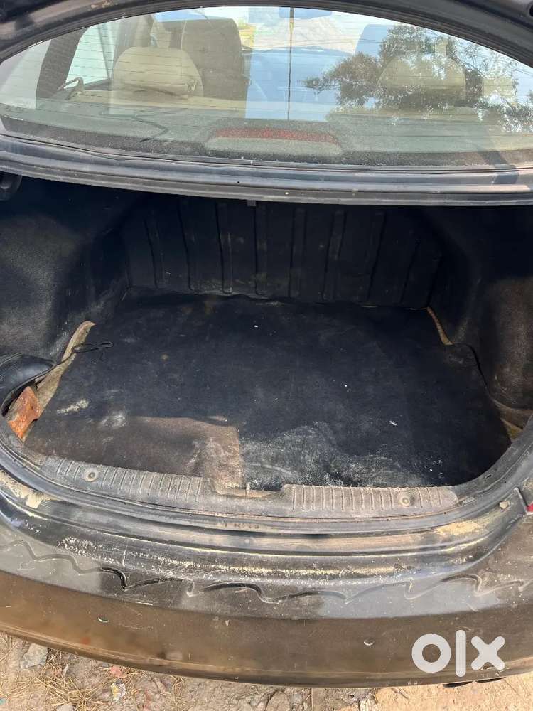 Hyundai Verna 2014 Diesel 100000 Km Driven