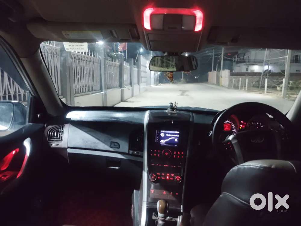 Mahindra Xuv500 2015