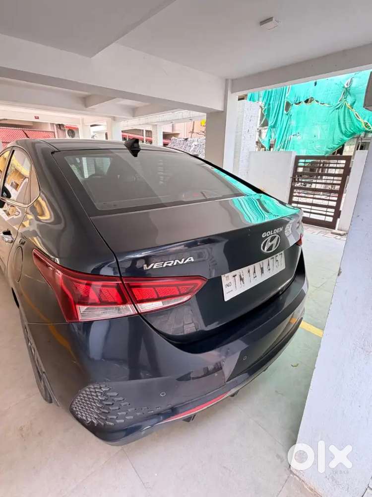 Very Good Condition Verna Automatic