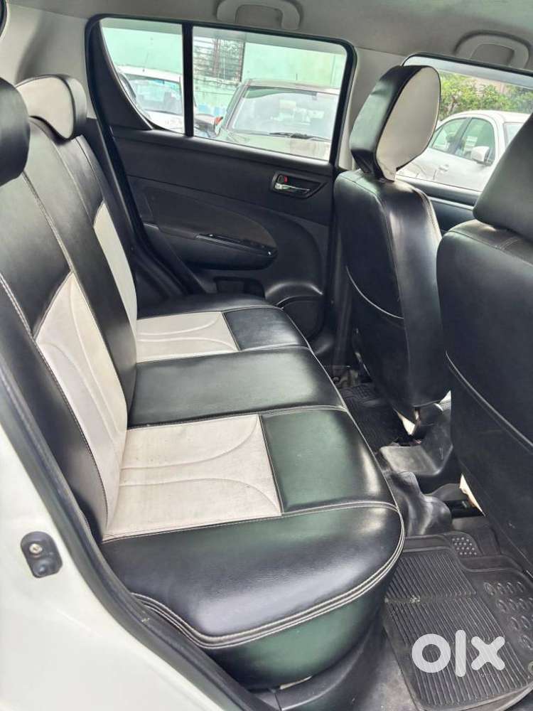 Maruti Suzuki Swift Vxi + Manual, 2014, Petrol