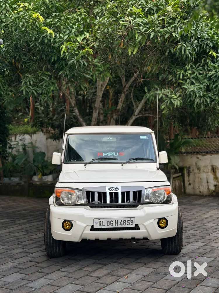 Mahindra Bolero Neo 2016
