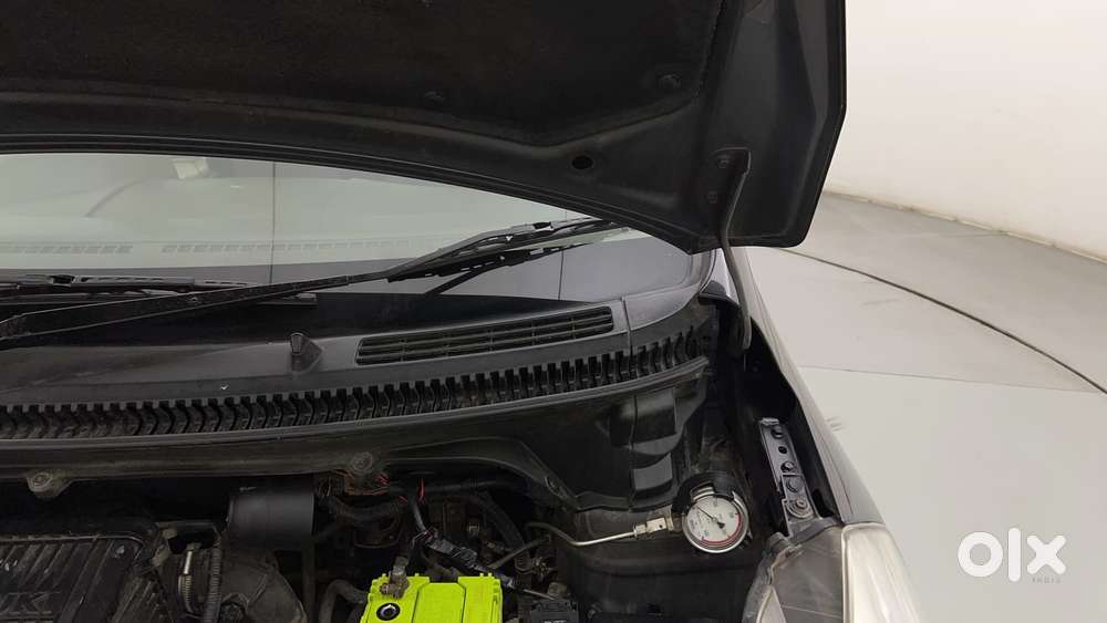 Maruti Suzuki Ertiga 2012-2015 Vxi Cng, 2014, Cng & Hybrids