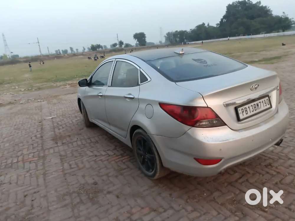 Hyundai Verna 2012 Diesel 115000 Km Driven