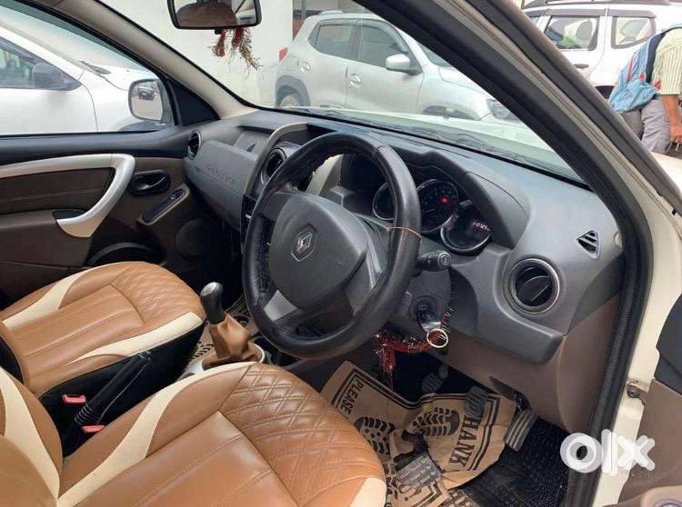 Renault Duster 2017 Petrol Well Maintained