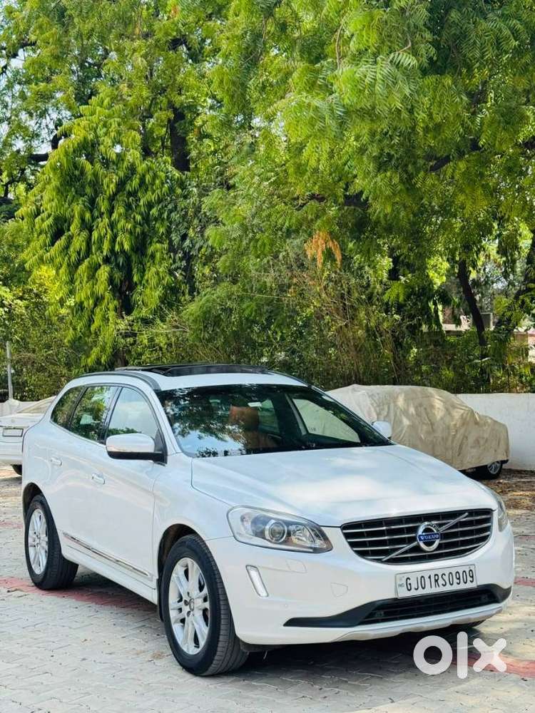 Volvo Xc60 D5 Awd Automatic, 2016, Diesel
