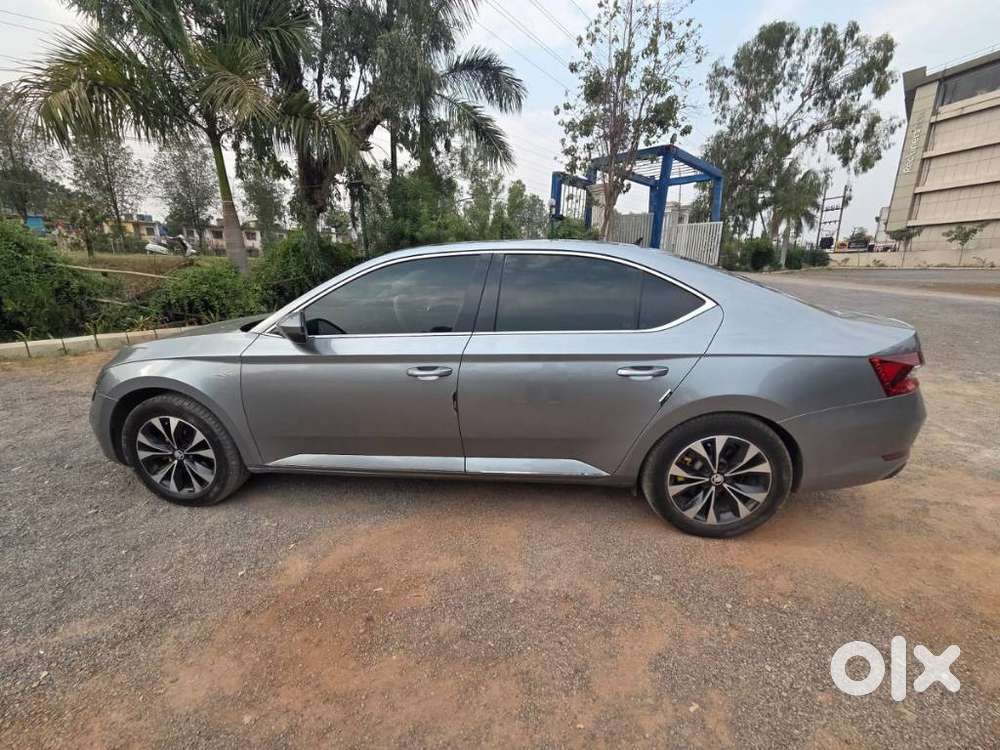 Skoda Superb L&k 1.8 Tsi At, 2020, Petrol