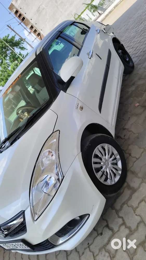 Maruti Suzuki Swift Dzire 2017 Diesel 142500 Km Driven