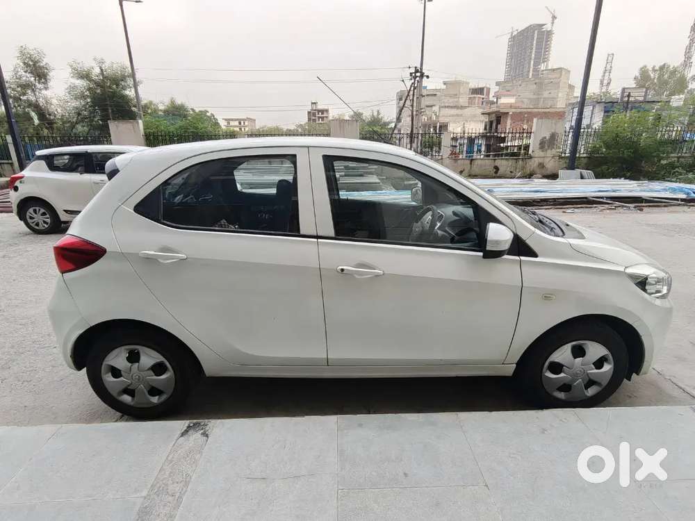 Tata Tiago Revotron 2017