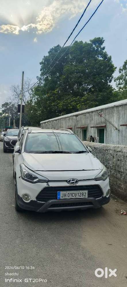 Hyundai I20 Active Sx Petrol, 2018, Petrol