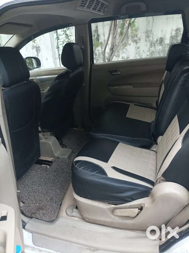 Maruti Suzuki Ertiga 2015 Anniversary Diesel