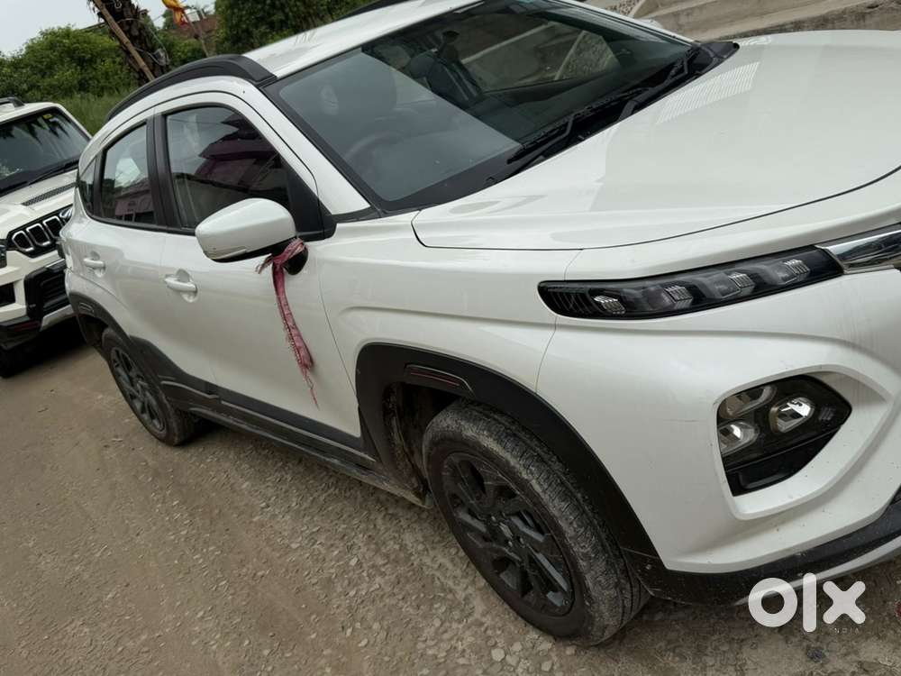 Maruti Suzuki Fronx Petrol 2025