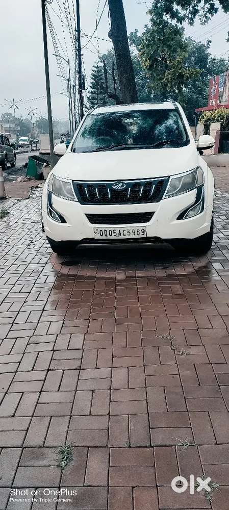 Mahindra Xuv500 2wd 2017