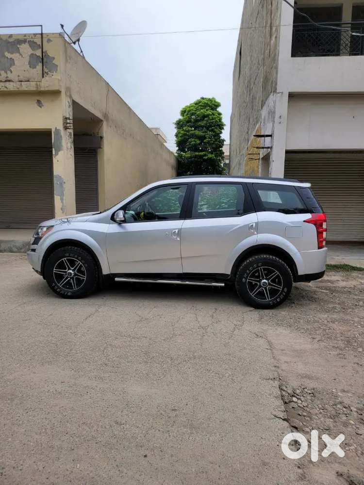 Mahindra Xuv500 2014 Diesel 79500 Km Driven
