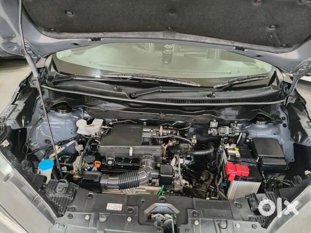 Maruti Suzuki Xl6 1.5 Zeta Mt, 2024, Petrol