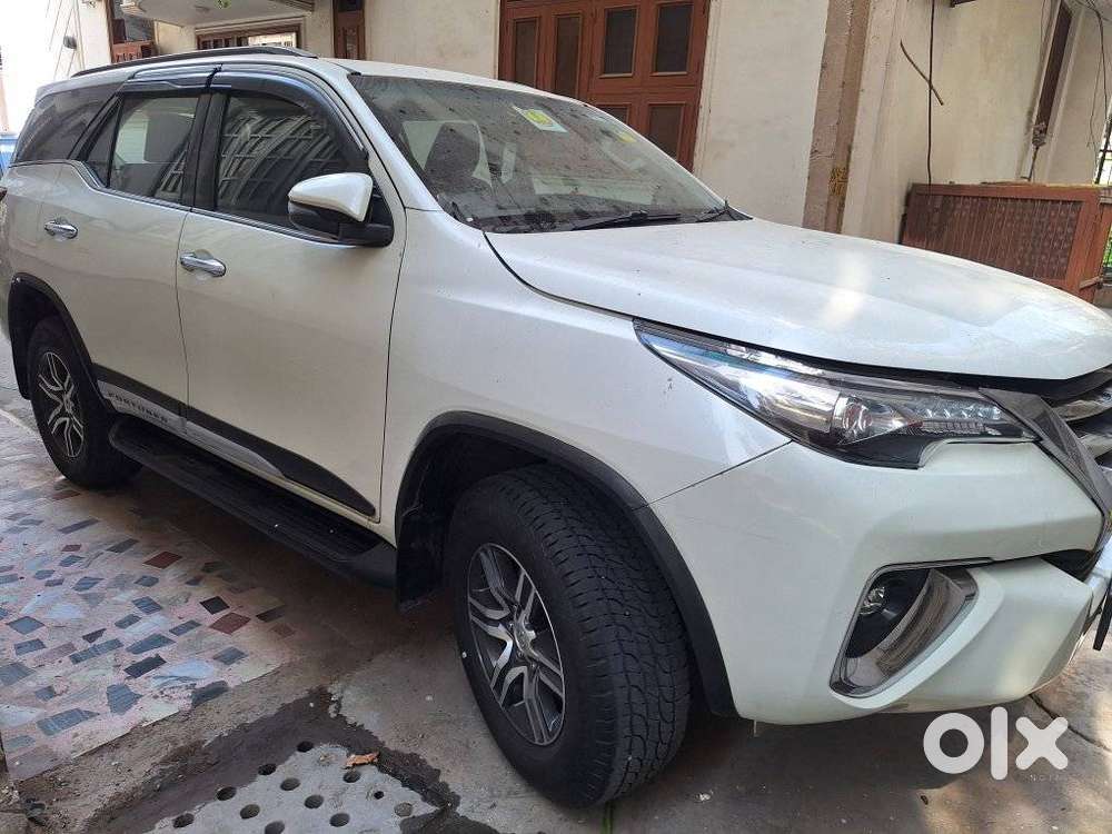 Toyota Fortuner 3.0 4x2 Automatic, 2018, Diesel