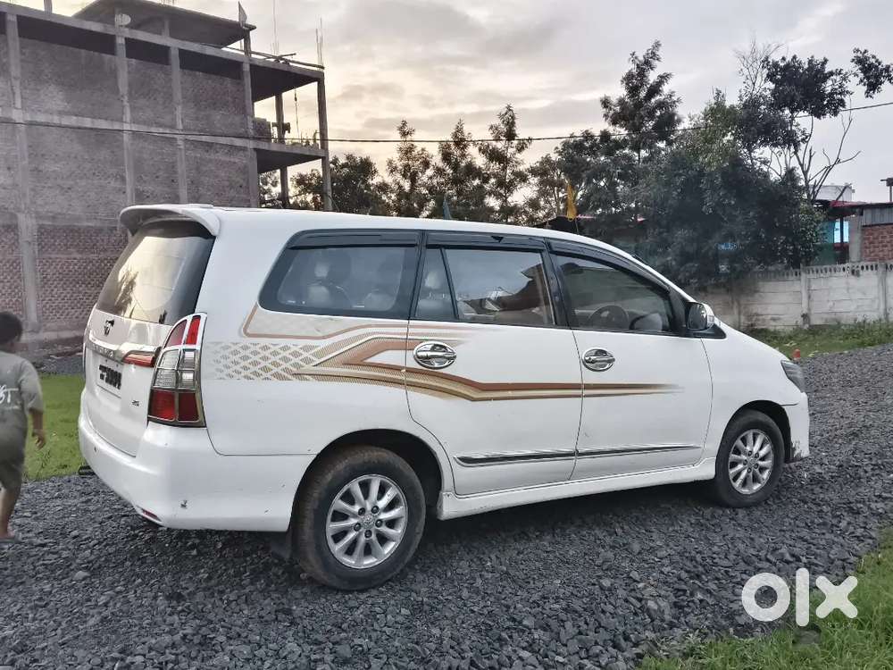 Toyota Innova 2.5 G 2014 Diesel 7 Str