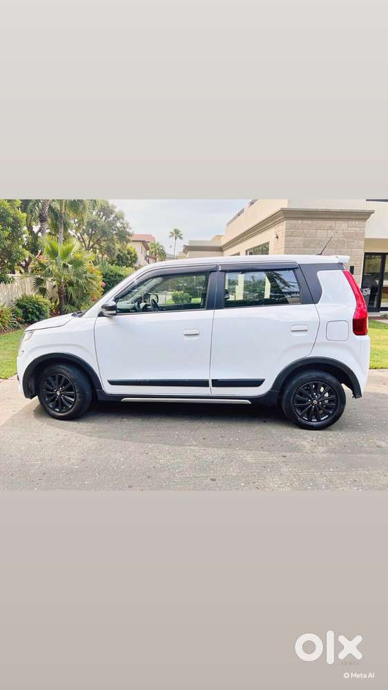 Wagonr Zxi+ Amt 2024 Model 25000 Km