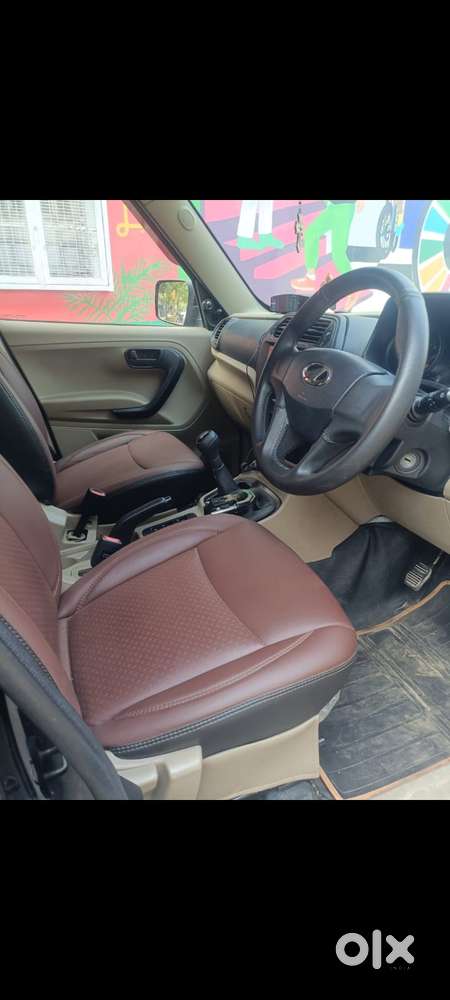 Mahindra Tuv 300 T4 Plus, 2019, Petrol