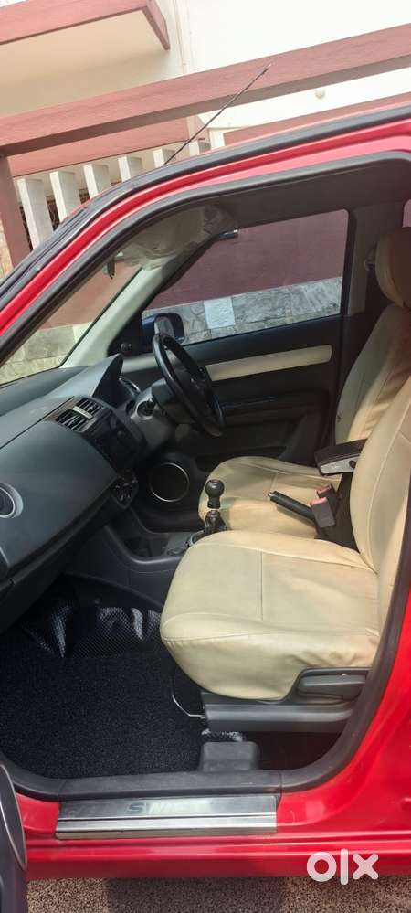 Maruti Suzuki Swift Vxi + Manual, 2010, Petrol