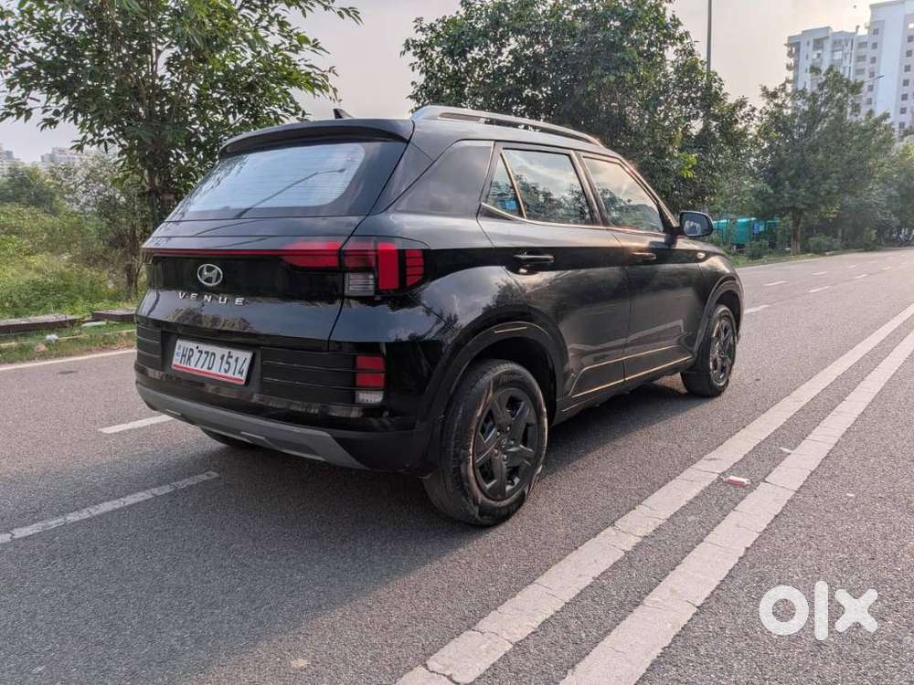 Hyundai Venue S 1.2 Petrol, 2023, Petrol