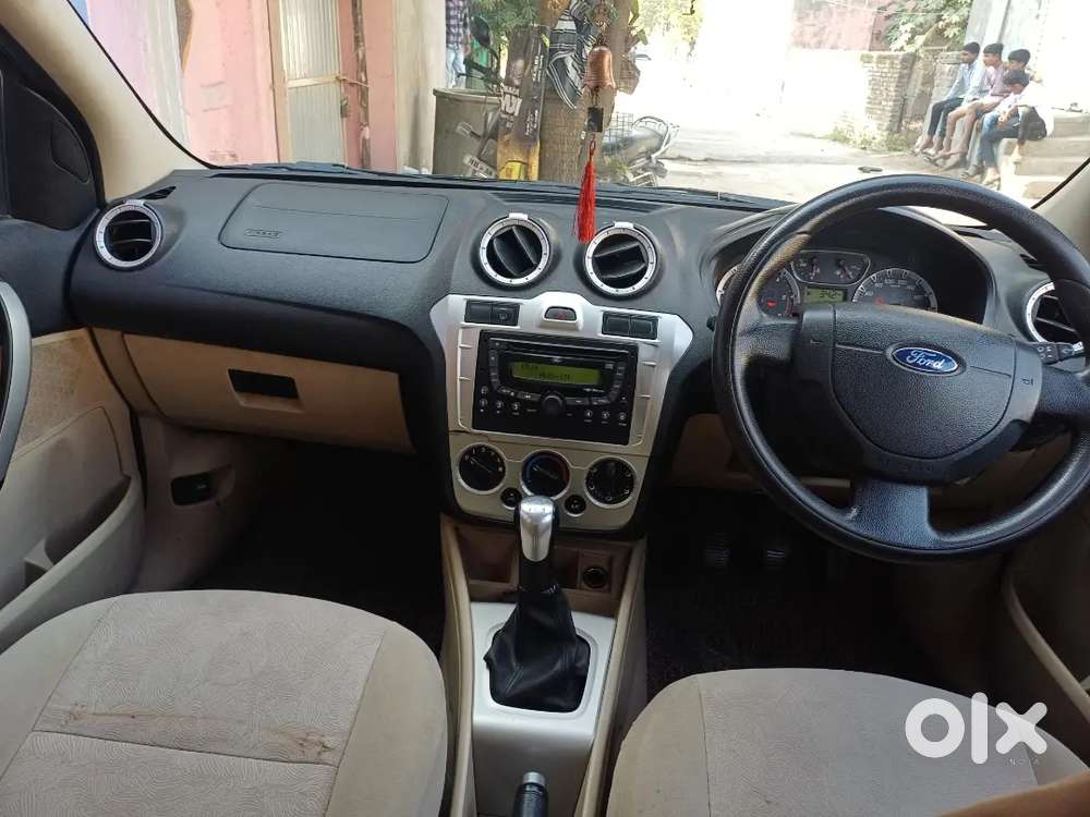 Ford Fiesta 2013 Diesel 119000 Km Driven