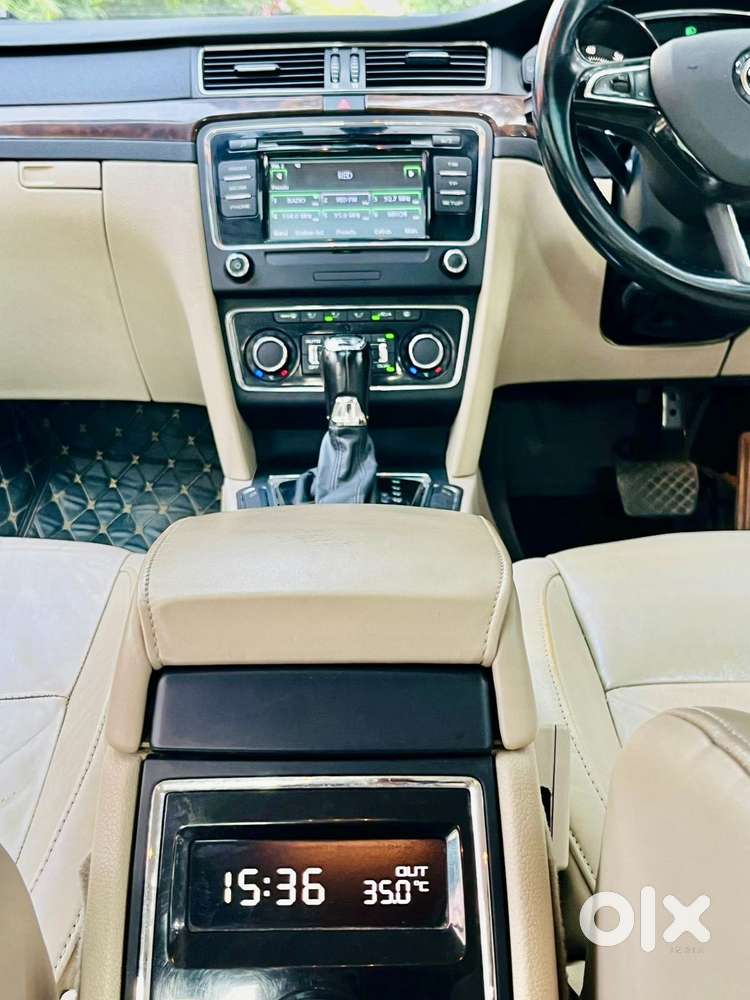 Skoda Superb 2013-2015 Elegance 1.8 Tsi At, 2015, Petrol