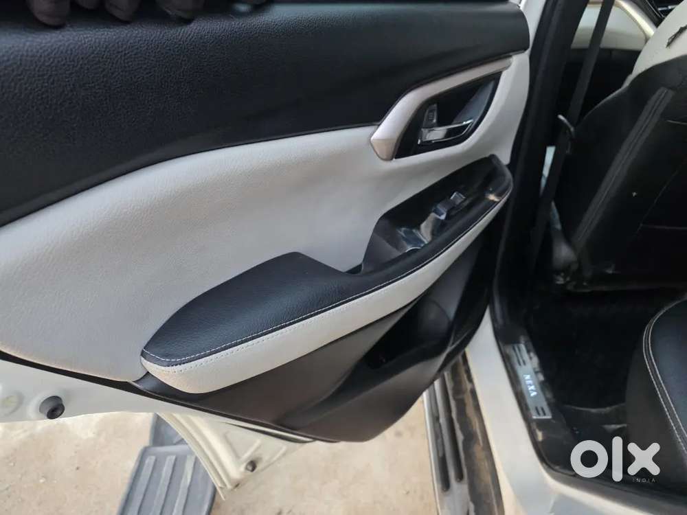 Grand Vitara Zeta Plus 1.5 Strong Hybrid