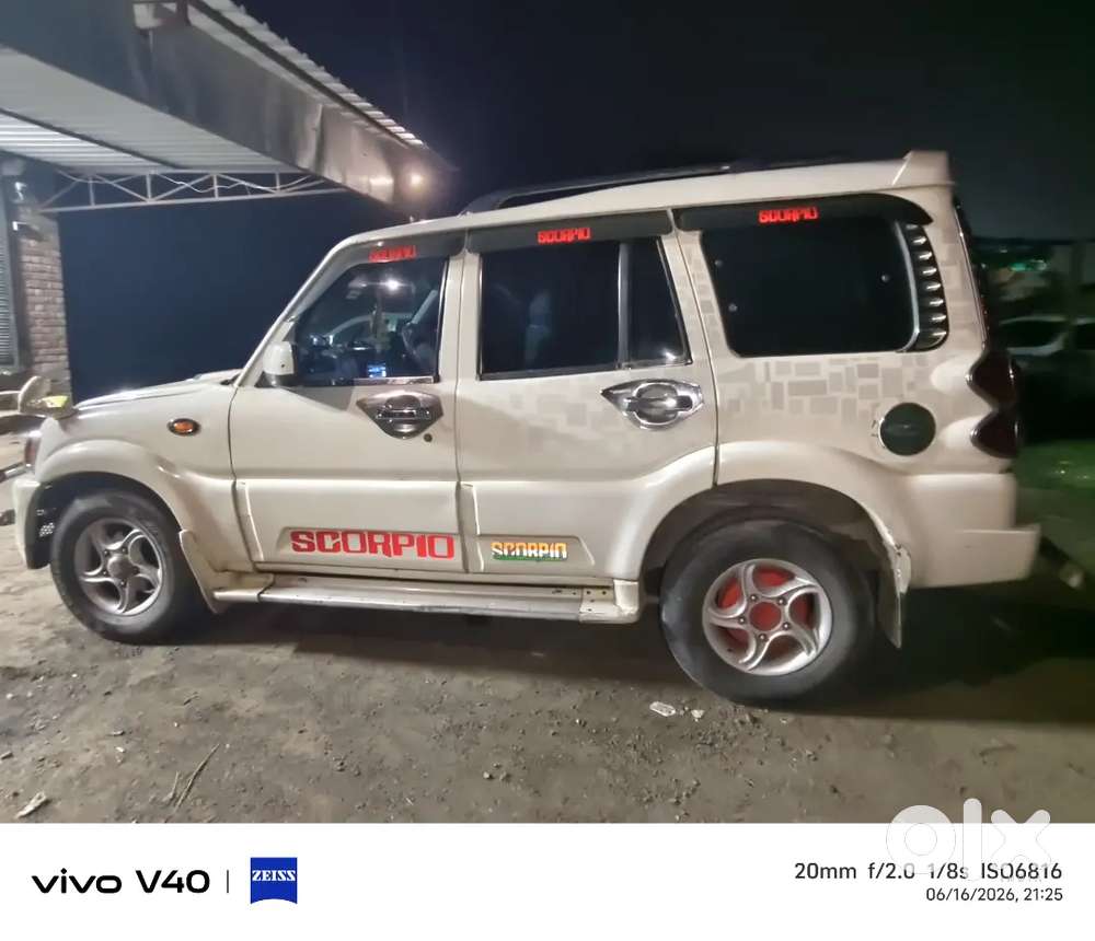 Mahindra Scorpio Vlx 2010