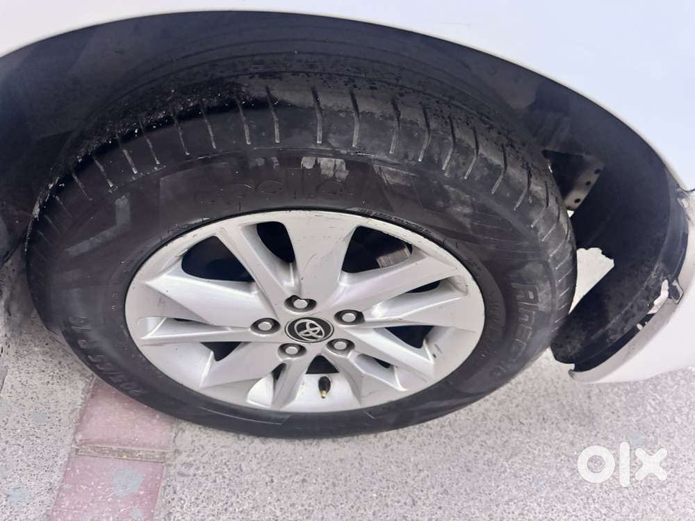 Toyota Innova Crysta 2.4 G Mt, 2017, Diesel