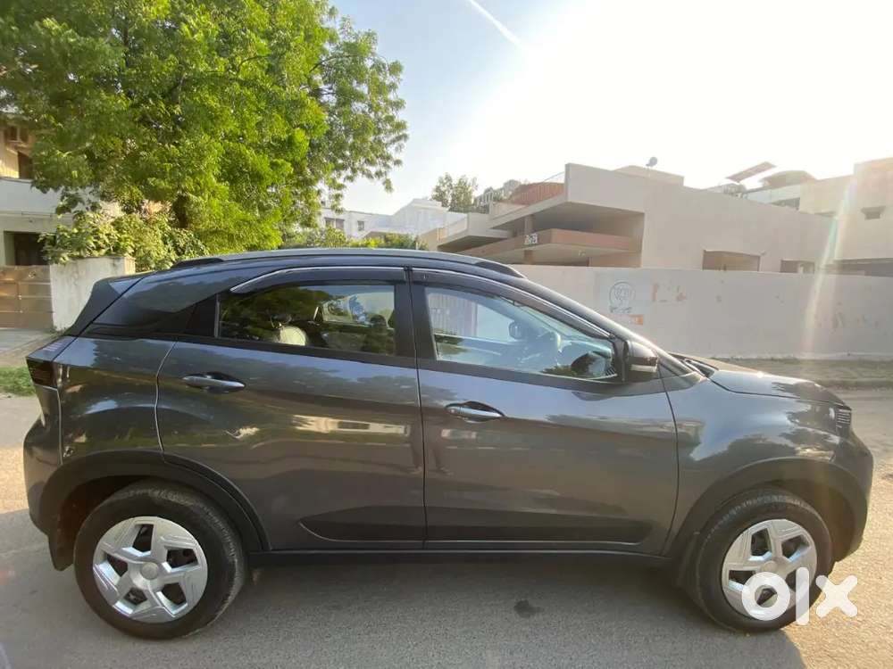 Tata Nexon Petrol 2026
