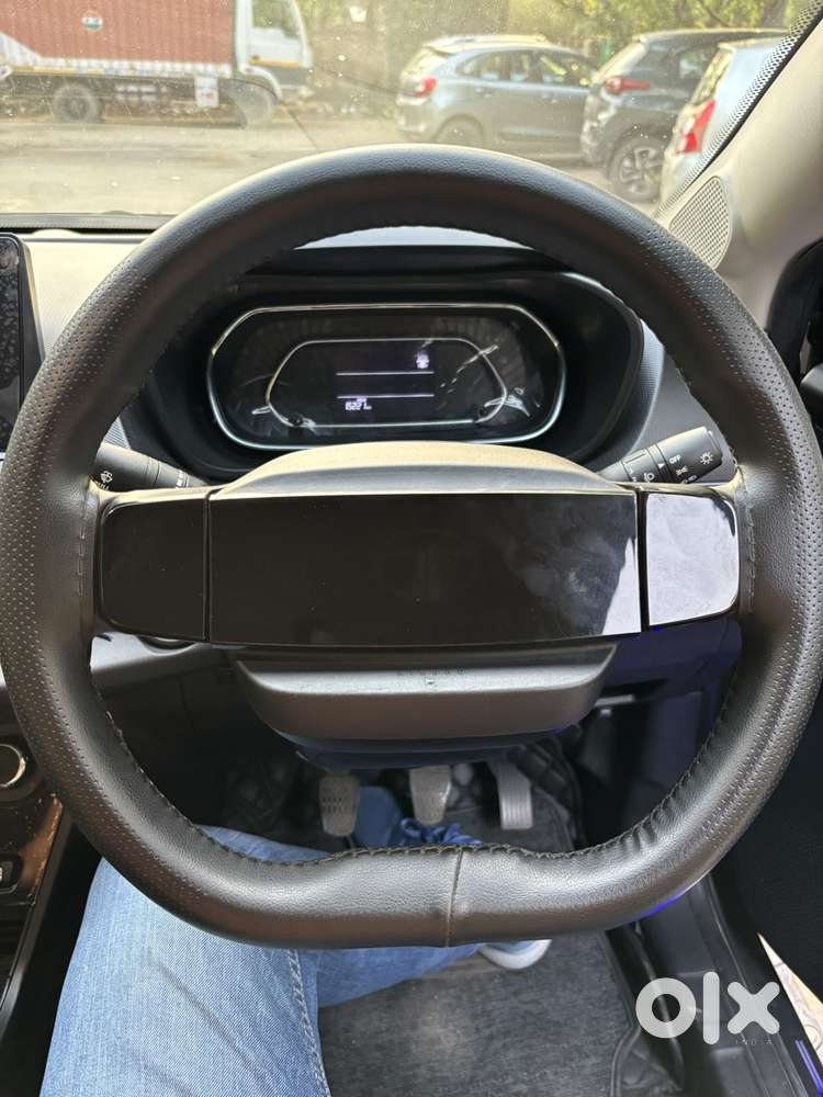 Tata Nexon Smart 1.2 Revotron Petrol 5 Mt, 2023, Petrol