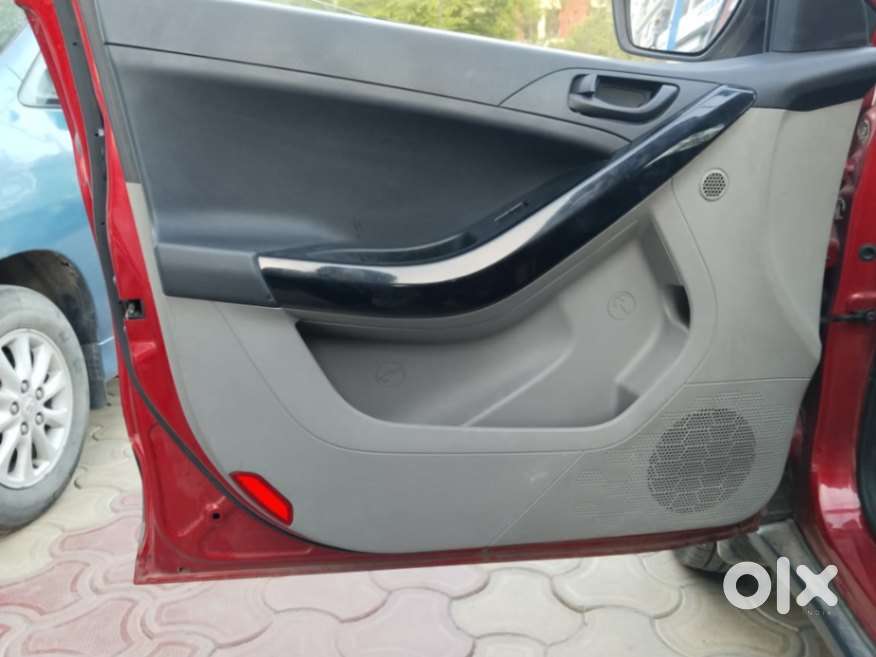 Tata Nexon 1.2 Revotron Xm (s), 2019, Petrol