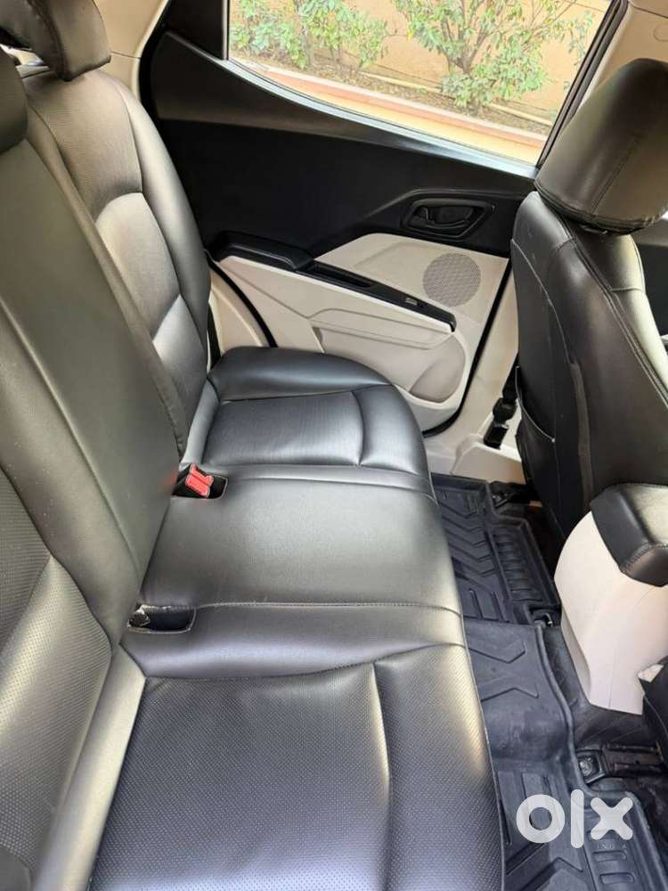 Mahindra Xuv300 W6 Diesel, 2020, Diesel