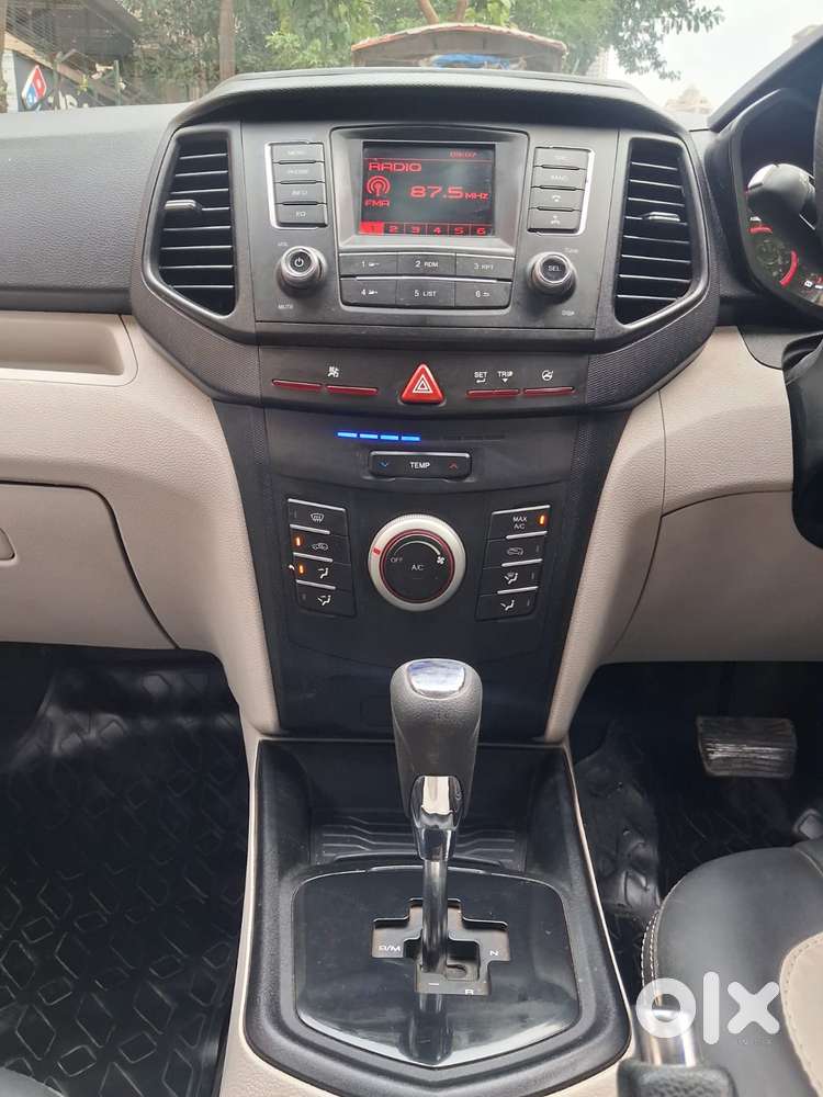 Mahindra Xuv300 W6, 2022, Petrol