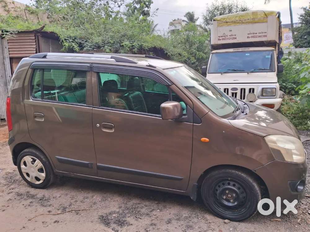 Wagonr Vxi
 Petrol + Lpg