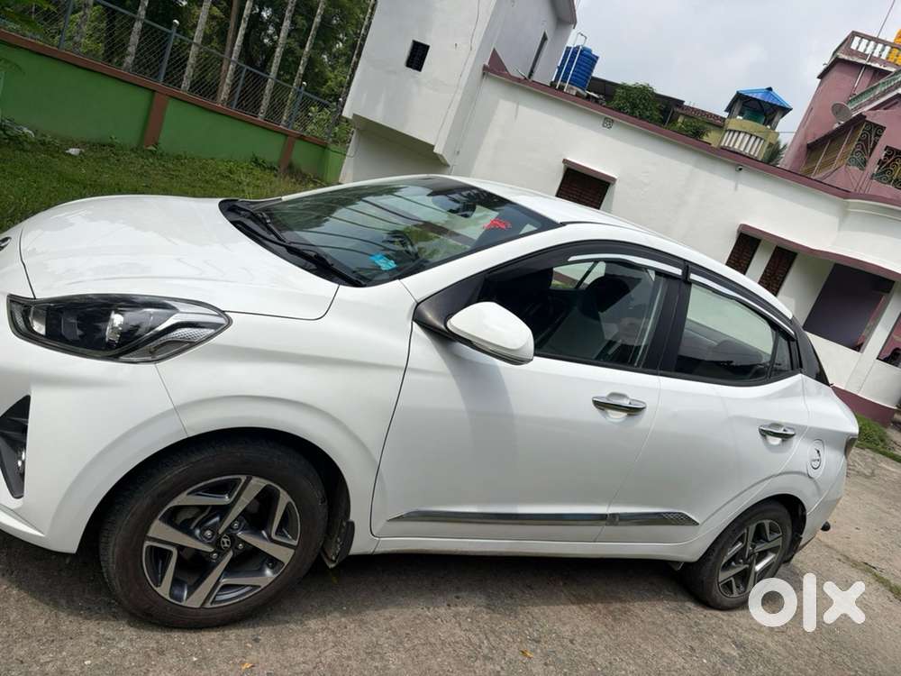 Hyundai Aura 2021 Petrol