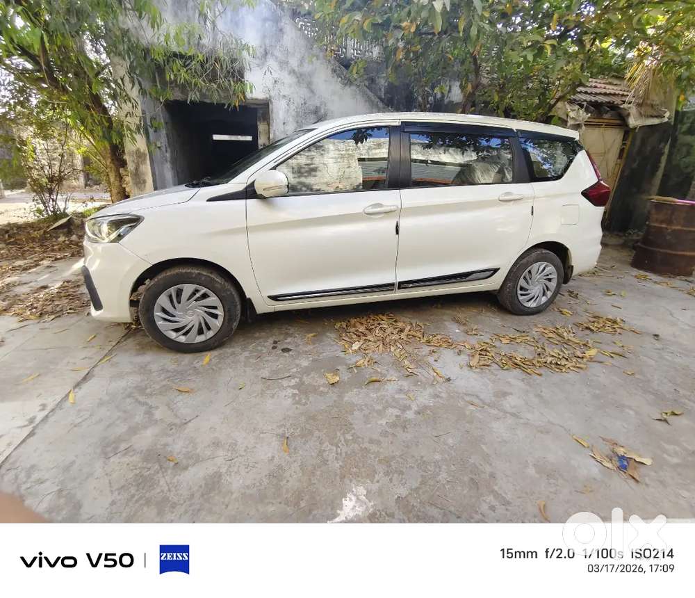 Maruti Suzuki Ertiga 2022 Cng & Hybrids 116000 Km Driven