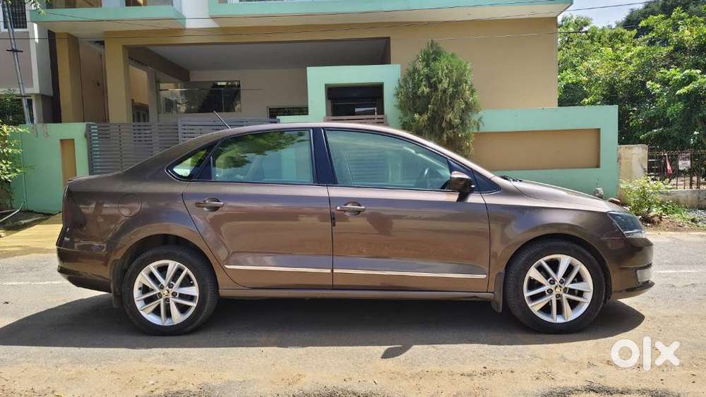 Skoda Rapid 1.0 Style At, 2020, Petrol