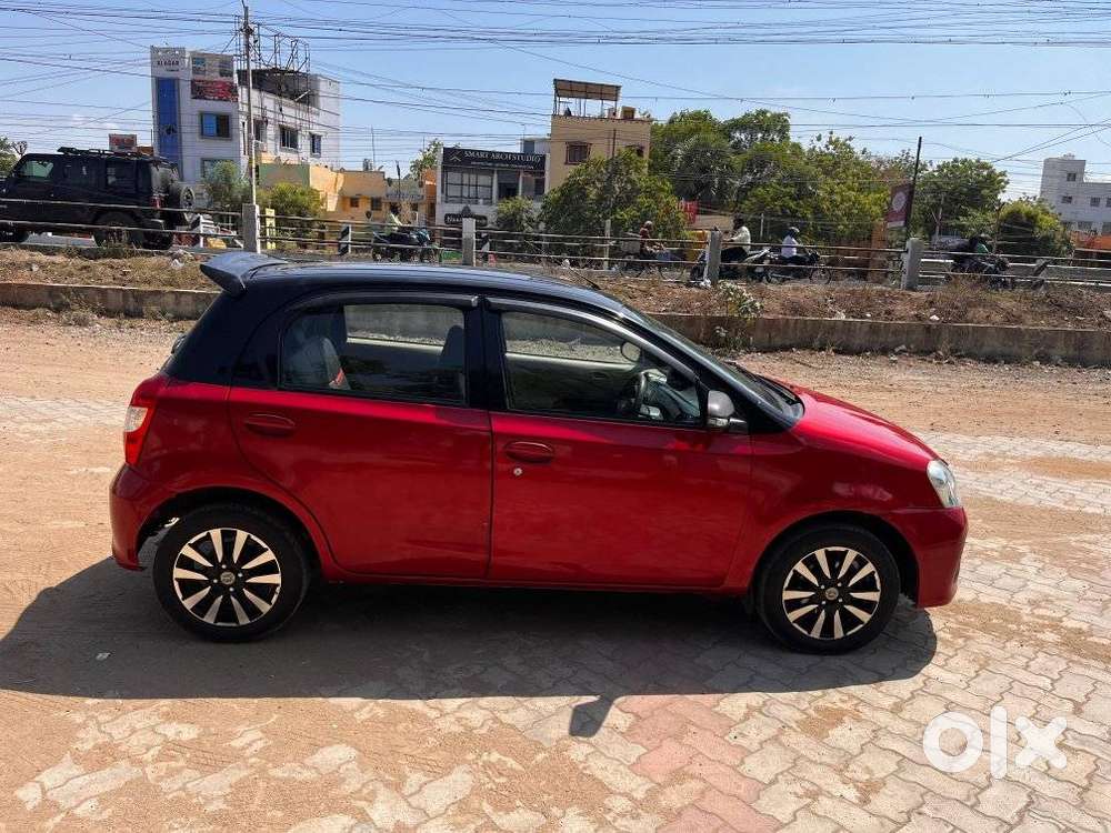 Toyota Etios Liva 1.2 Vx, 2019, Petrol