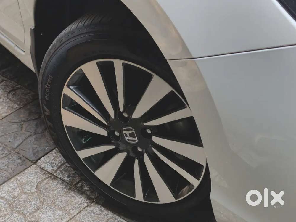 Honda City 5th Gen - Cng/petrol