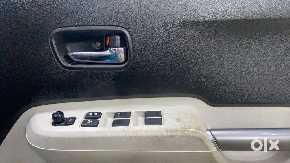Maruti Suzuki Ignis 1.2 Amt Alpha, 2020, Petrol