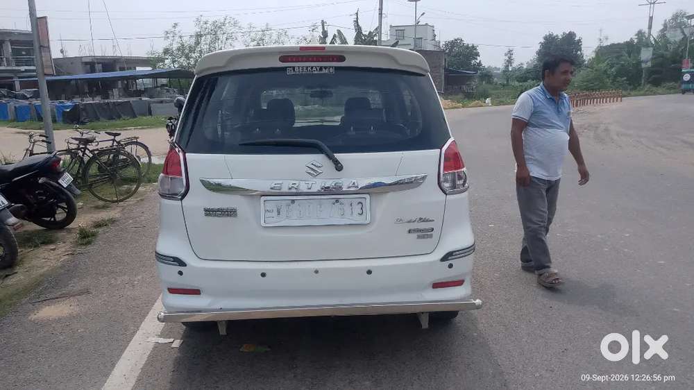 Maruti Suzuki Ertiga 2017 Diesel Fourth-hand
