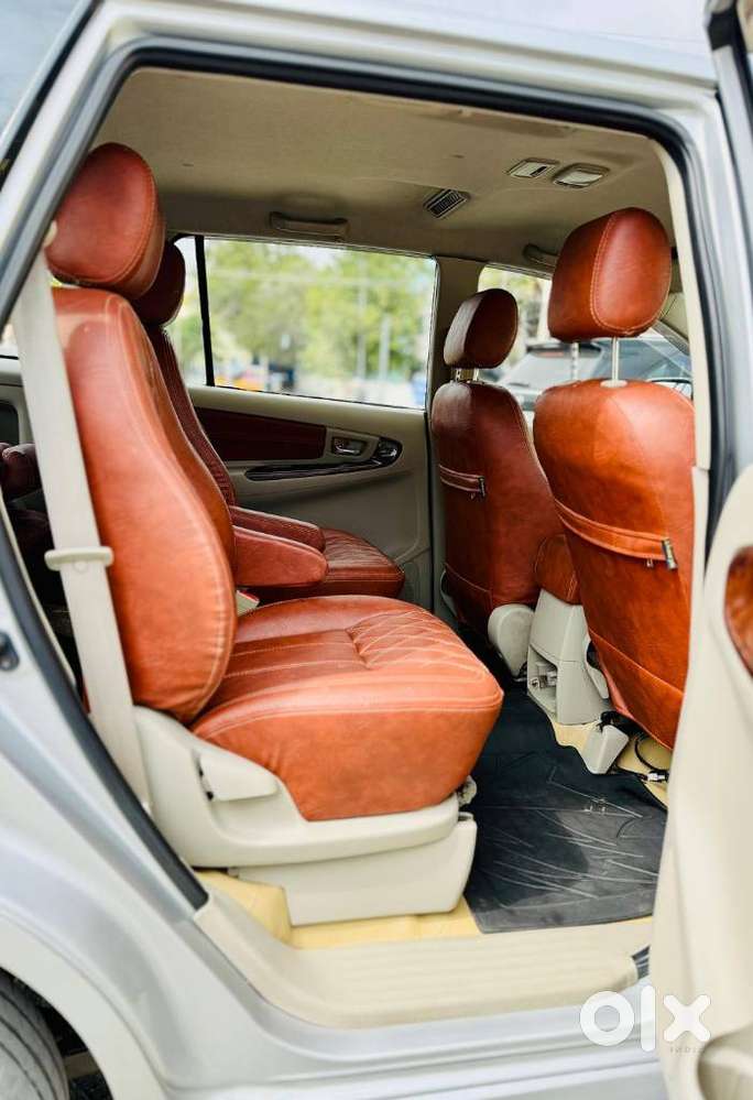 Toyota Innova 2.5 V 7 Str, 2013, Diesel